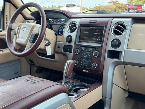 Used 2013 Ford F150 King Ranch w/ King Ranch Luxury Pkg AWD/4WD image 21