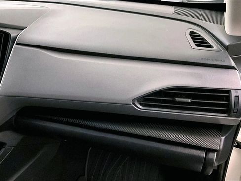 Used 2024 Subaru Crosstrek 2.0i Premium w/ Popular Package #3 image 15