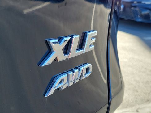 Certified 2025 Toyota RAV4 XLE image 6