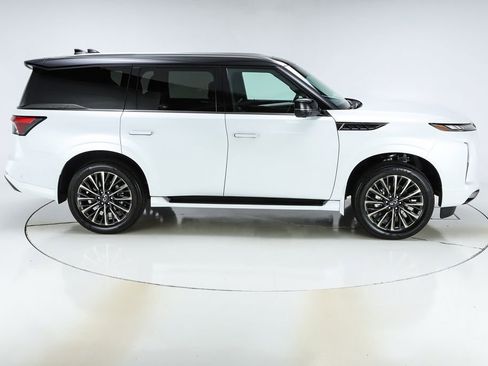 New 2026 INFINITI QX80 Autograph w/ Premium Cargo Package AWD/4WD image 10