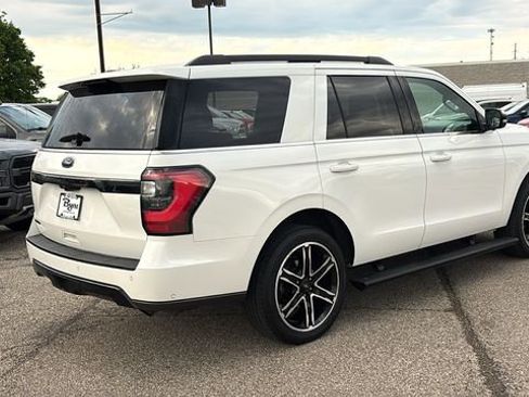 Used 2020 Ford Expedition Limited w/ Equipment Group 303A AWD/4WD image 28