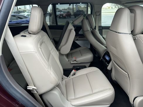 Used 2022 Lincoln Aviator Reserve w/ Equipment Group 201A image 20