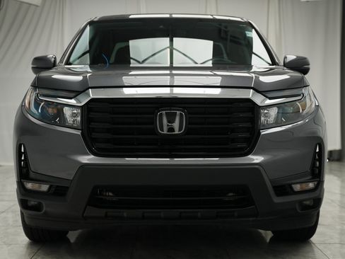 Used 2023 Honda Ridgeline RTL-E image 3