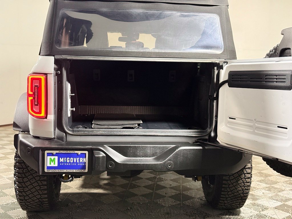 Used 2024 Ford Bronco Big Bend w/ Sasquatch Package AWD/4WD image 6