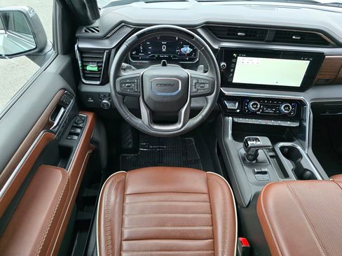 Certified 2024 GMC Sierra 1500 Denali Ultimate image 35