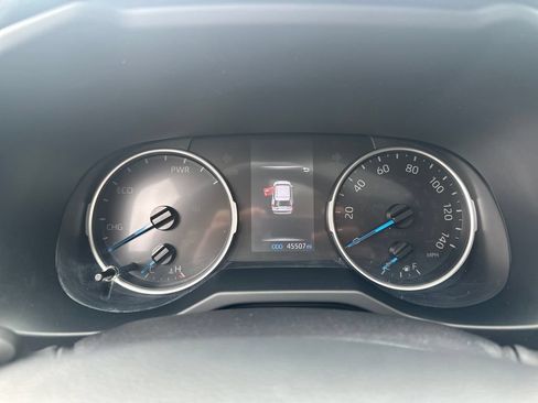 Used 2022 Toyota RAV4 XLE Premium AWD/4WD image 21