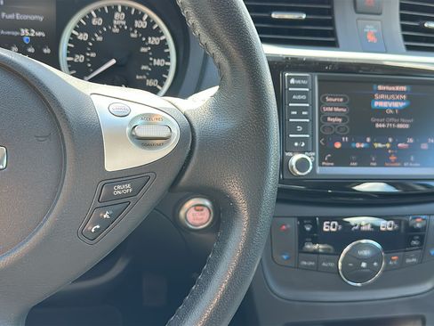 Used 2019 Nissan Sentra SV FWD image 16
