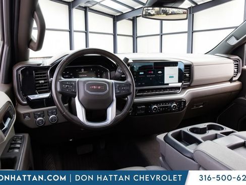 Used 2025 GMC Sierra 1500 SLT AWD/4WD image 15
