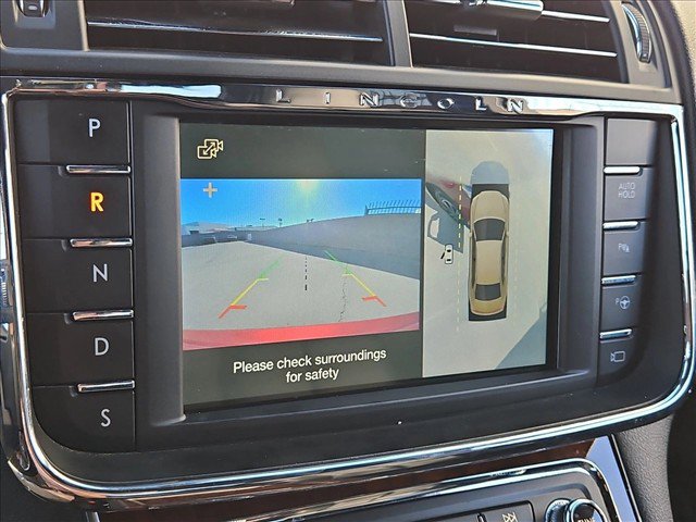 Used 2019 Lincoln Continental Reserve AWD/4WD image 14