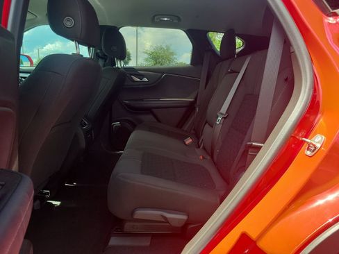 Used 2020 Chevrolet Blazer LT FWD image 12