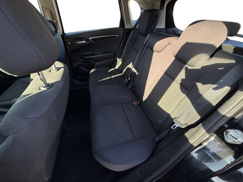Used 2018 Honda Fit EX image 16