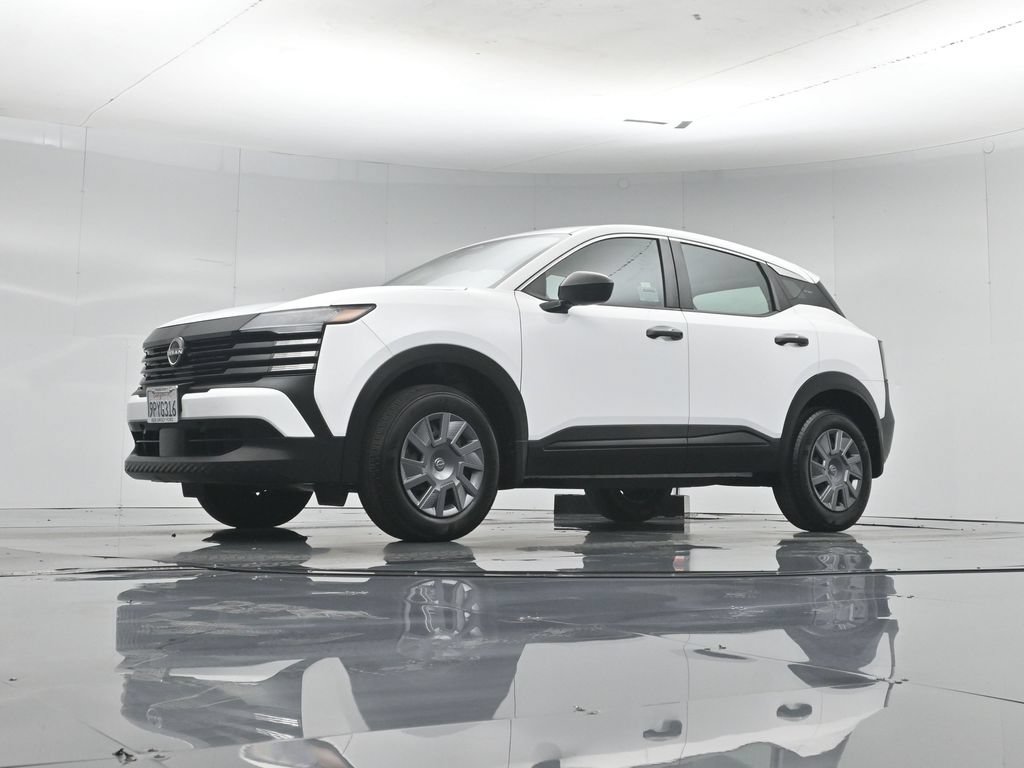 Used 2025 Nissan Kicks S FWD image 42
