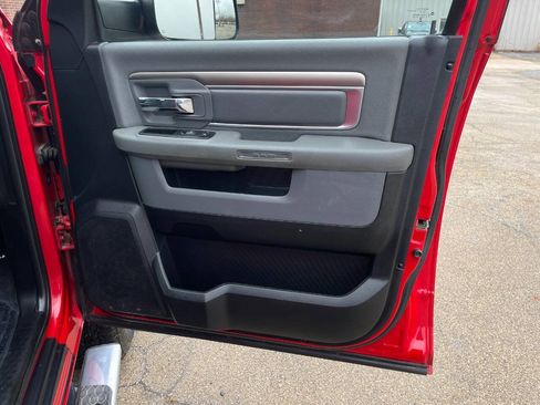 Used 2013 RAM 2500 Big Horn image 29