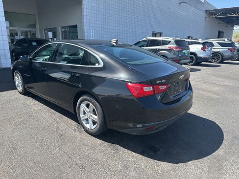Used 2024 Chevrolet Malibu LS FWD image 4