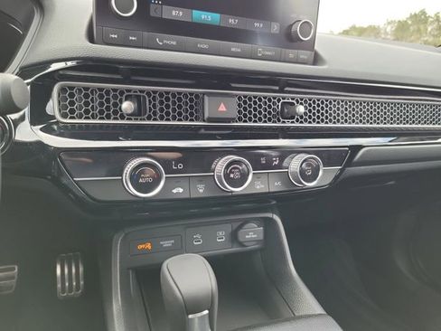 New 2026 Honda Civic Sport image 30