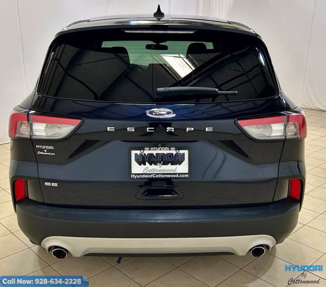 Used 2021 Ford Escape SE w/ Convenience Package FWD image 4