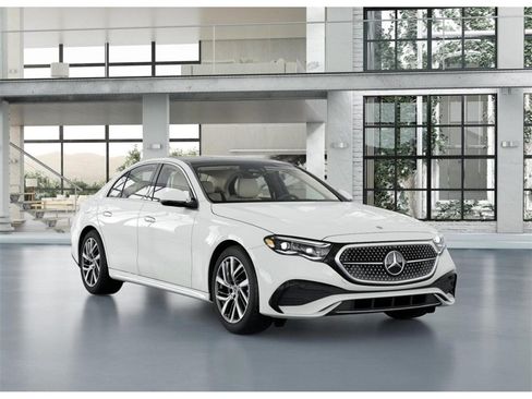 New 2026 Mercedes-Benz E 350 4MATIC Sedan image 10