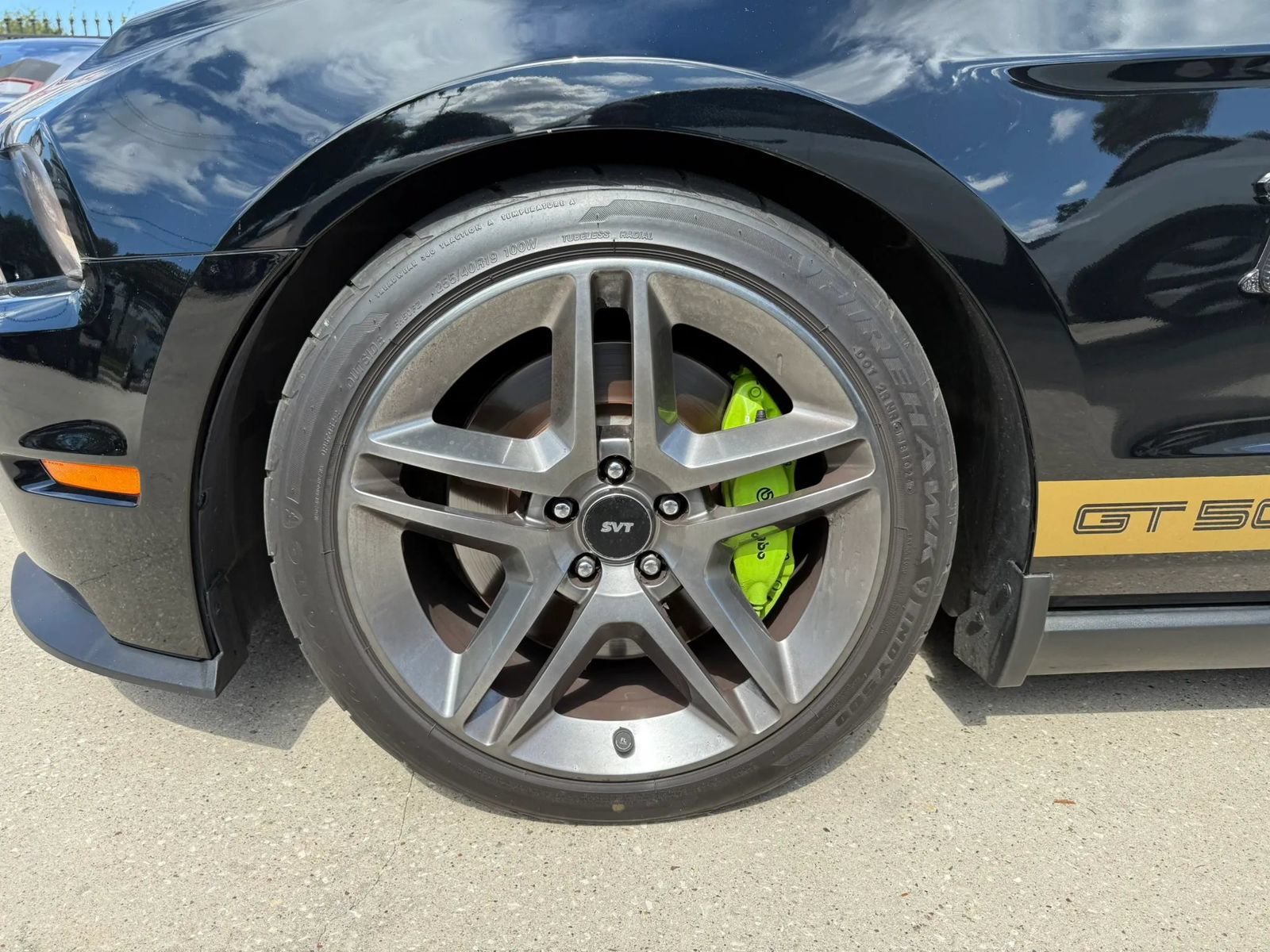 Used 2012 Ford Mustang Shelby GT500 RWD image 6