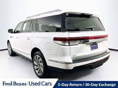 Certified 2023 Lincoln Navigator L Reserve image 5