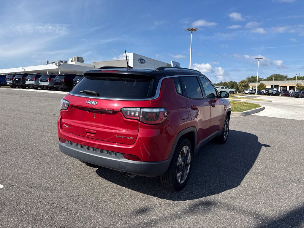 Used 2018 Jeep Compass Limited w/ Navigation Group AWD/4WD image 2