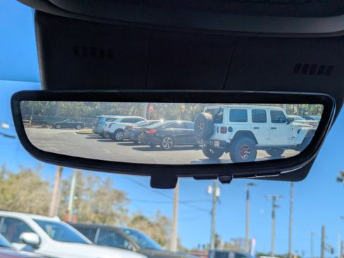 Certified 2025 Cadillac CT5 Premium Luxury image 32