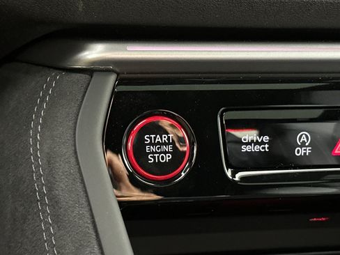 New 2026 Audi SQ5 Premium Plus AWD/4WD image 22
