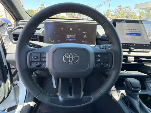 New 2026 Toyota RAV4 SE AWD/4WD image 25