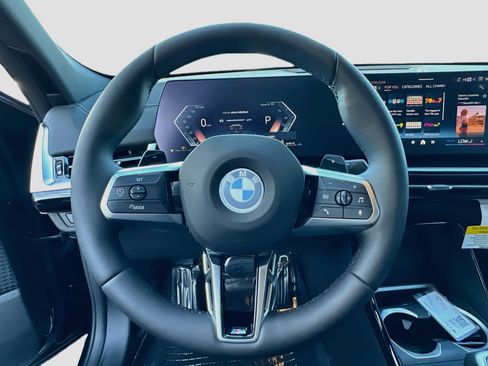 New 2026 BMW X2 xDrive28i w/ M Sport Package AWD/4WD image 8