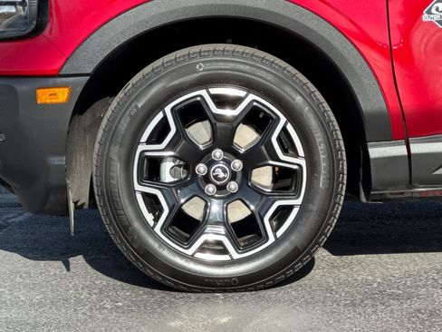 Certified 2025 Ford Bronco Sport Outer Banks w/ Outer Banks Tech Package+ image 27