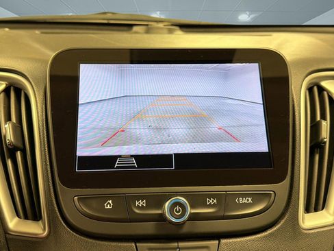 Used 2024 Chevrolet Malibu LT FWD image 26