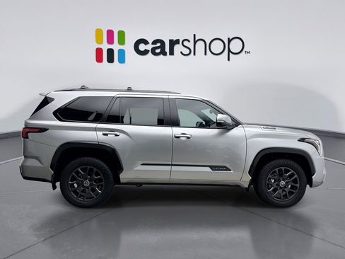 Used 2024 Toyota Sequoia Platinum image 6