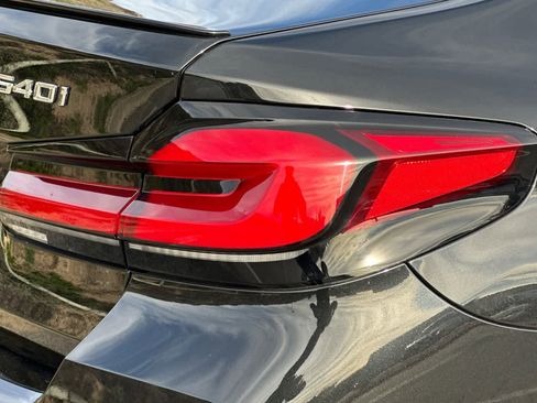 Certified 2023 BMW 540i w/ M Sport Package image 33