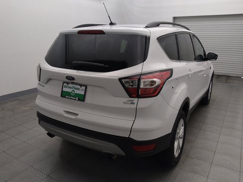 Used 2018 Ford Escape SE AWD/4WD image 7