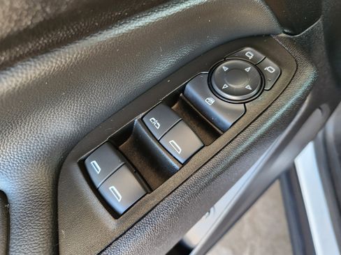 Certified 2024 Chevrolet Equinox LT image 25