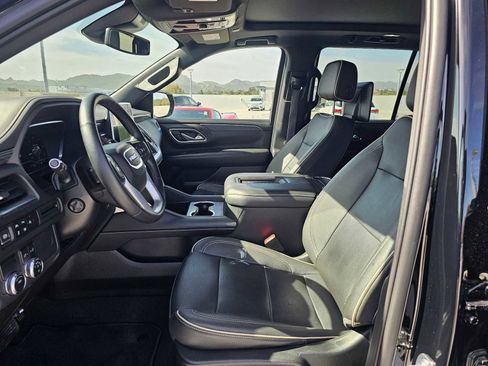 Used 2023 GMC Yukon SLT w/ SLT Premium Package image 23