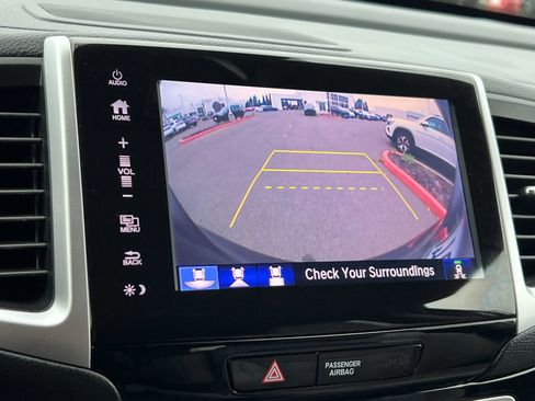 Used 2018 Honda Pilot Elite image 19