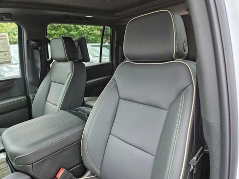 New 2026 GMC Yukon XL Elevation w/ Elevation Premium Package AWD/4WD image 24