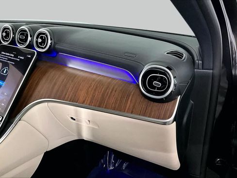 Certified 2023 Mercedes-Benz GLC 300 4MATIC image 19