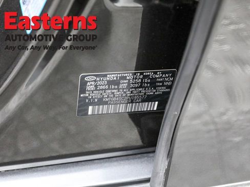 Used 2023 Genesis G80 2.5T AWD/4WD image 35