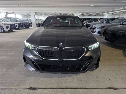 New 2027 BMW 530i w/ M Sport Package RWD image 2