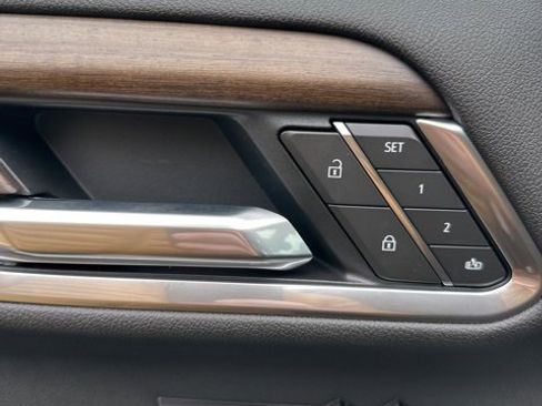 New 2025 Chevrolet Silverado 1500 High Country w/ High Country Premium Package image 21