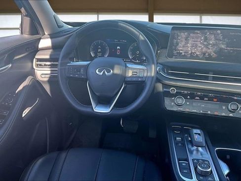 Used 2025 INFINITI QX60 Sensory w/ Vision Package image 5