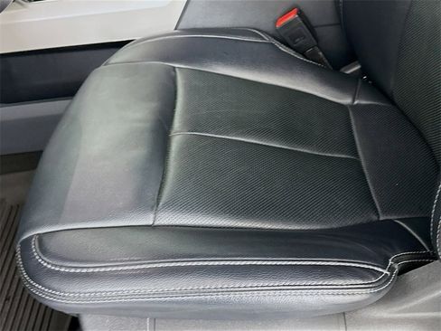 Used 2022 Ford F350 Lariat w/ Lariat Value Package image 19