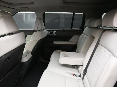 New 2026 Hyundai Santa Fe Limited AWD/4WD image 18