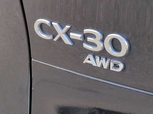 Used 2024 MAZDA CX-30 AWD 2.5 S w/ Select Sport Pkg image 12