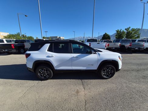 Used 2026 GMC Terrain AT4 w/ Convenience Package III AWD/4WD image 2