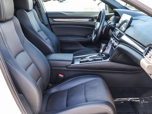 Used 2022 Honda Accord Sport image 17