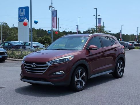 Used 2018 Hyundai Tucson Sport w/ Cargo Package FWD image 9