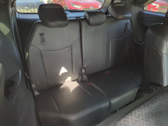 Used 2026 Toyota Sienna Platinum AWD/4WD image 24