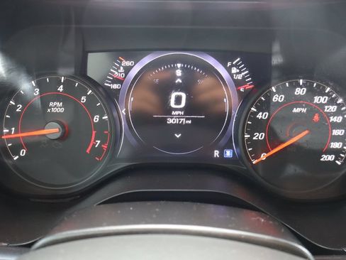 Used 2022 Chevrolet Camaro ZL1 RWD image 39